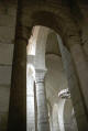 Francja-St.Leonard-de-Noblat: łuki wewnątrz kościoła (04-07-2003)